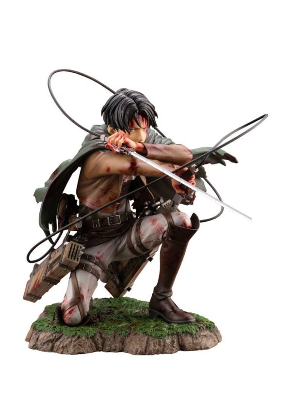Attack on Titan - Levi Ackerman Figure