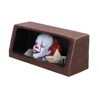 Nemesis Now: IT- Pennywise Clown Drain Figure (20cm)